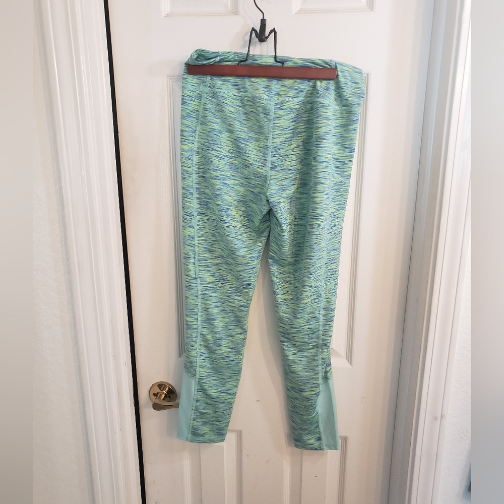 Danskin Now Blue and Green Exercise Leggings